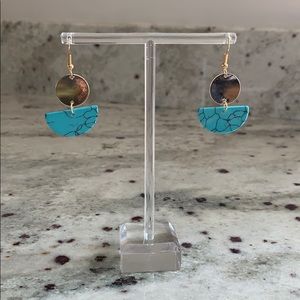 Chic Soul Half Stone Earrings